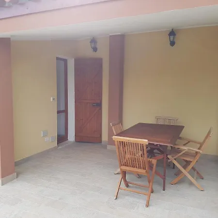 Dom wakacyjny Casa Anna Castiadas